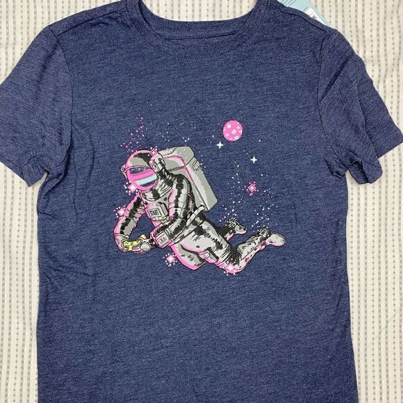 Cat & Jack - ASTRONAUT shirt! - Picture 2 of 5